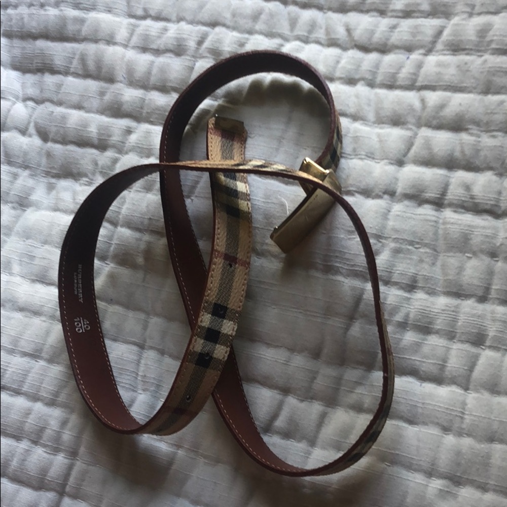 Burberry belt